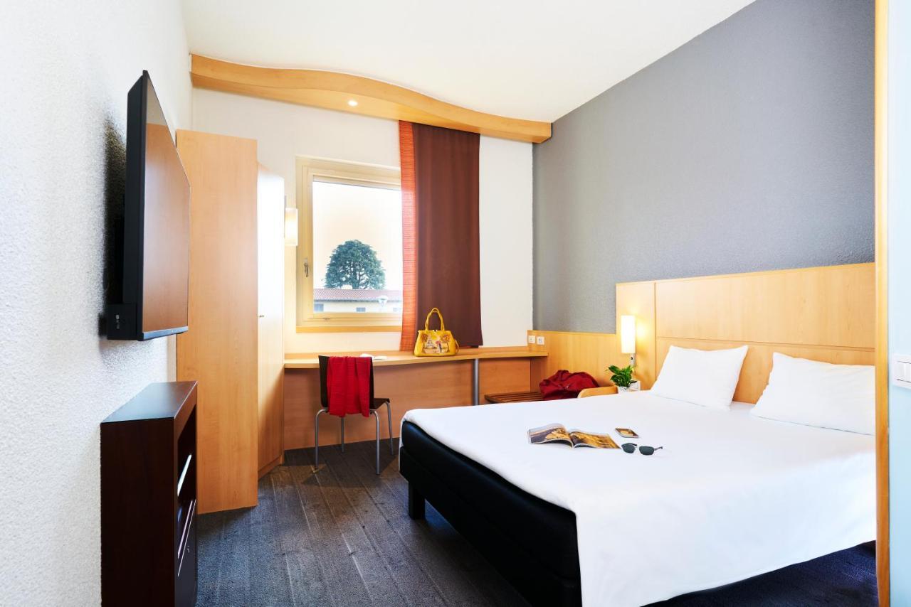 Ibis Como Grandate Exterior foto