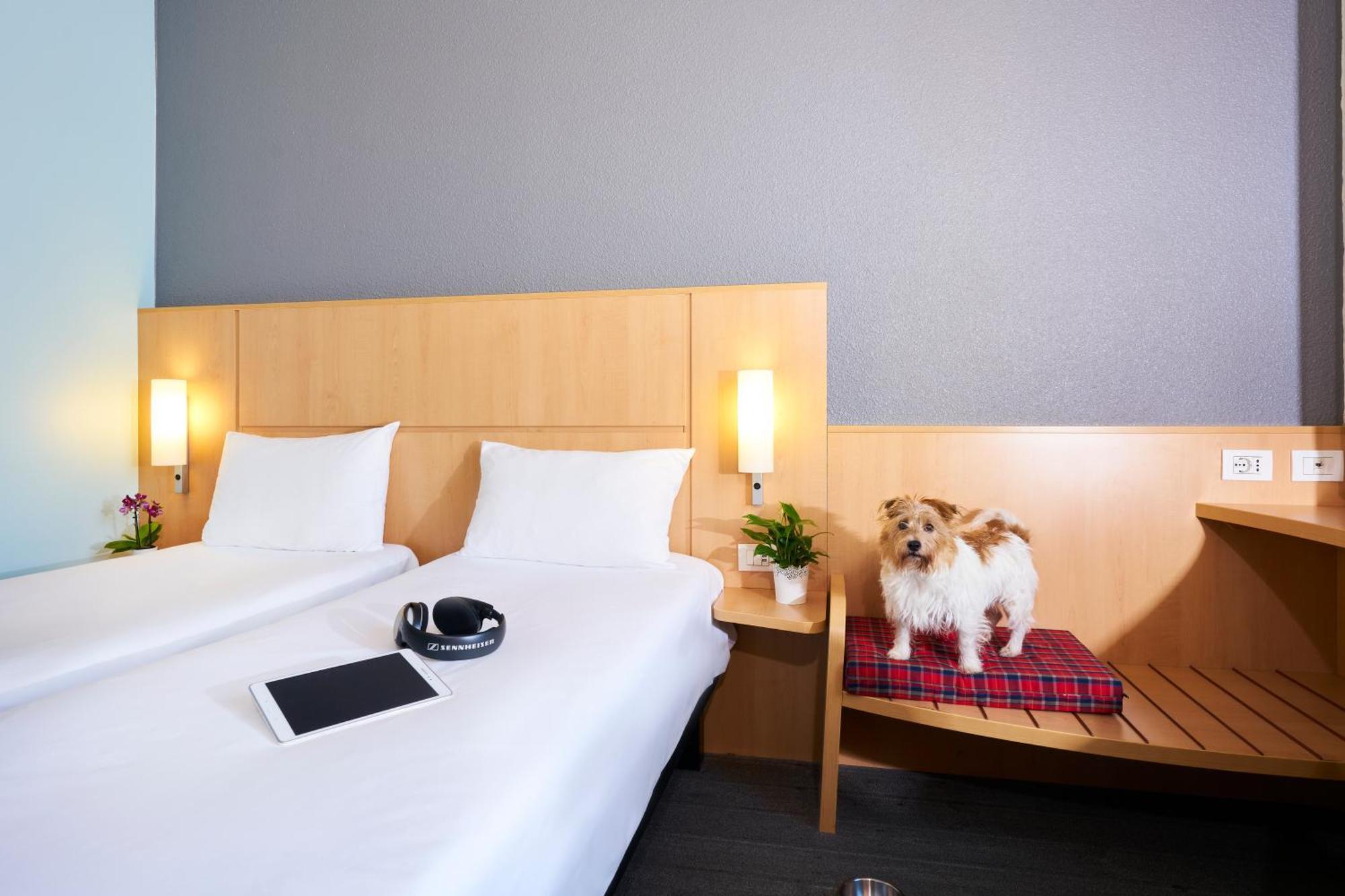 Ibis Como Grandate Exterior foto
