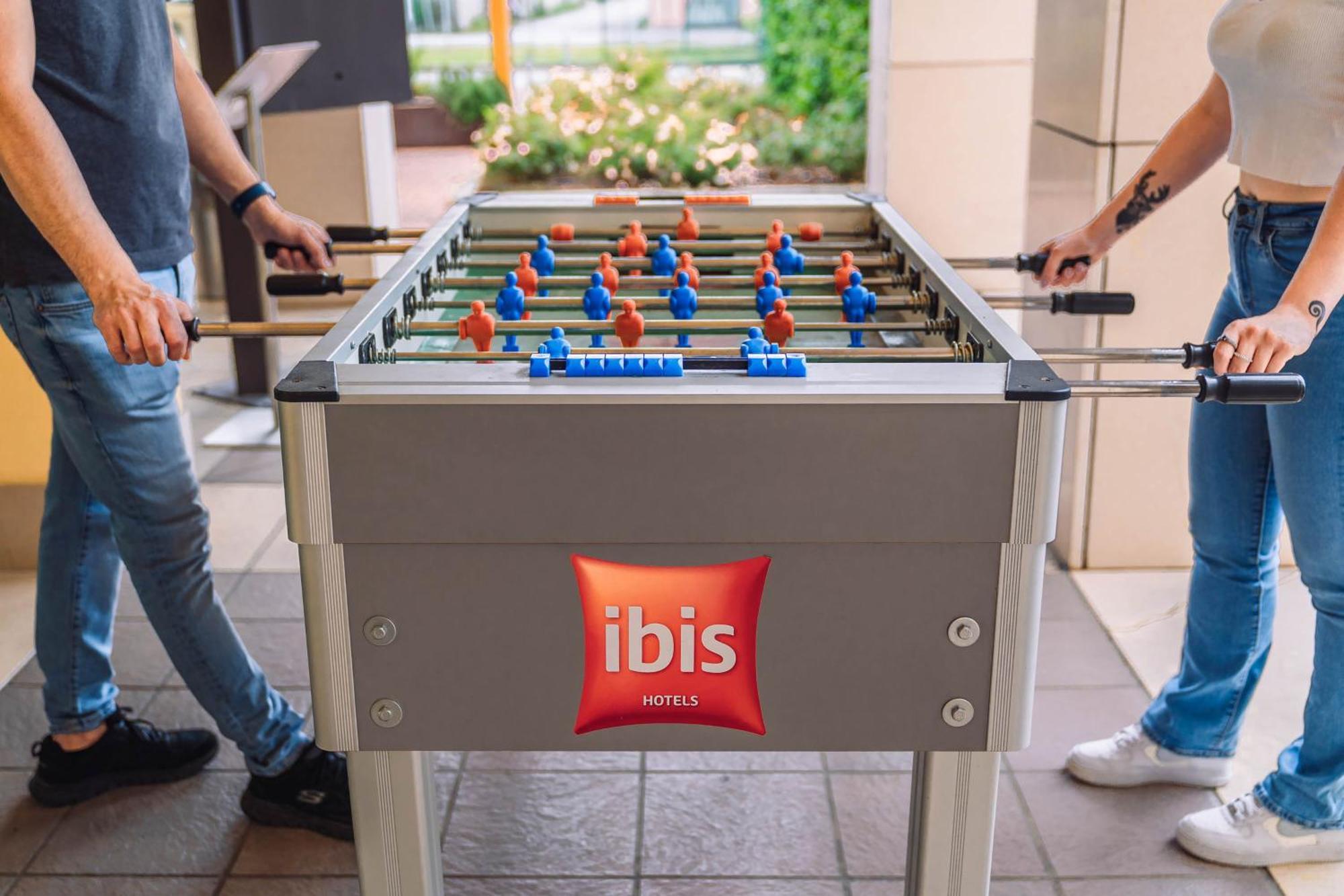 Ibis Como Grandate Exterior foto