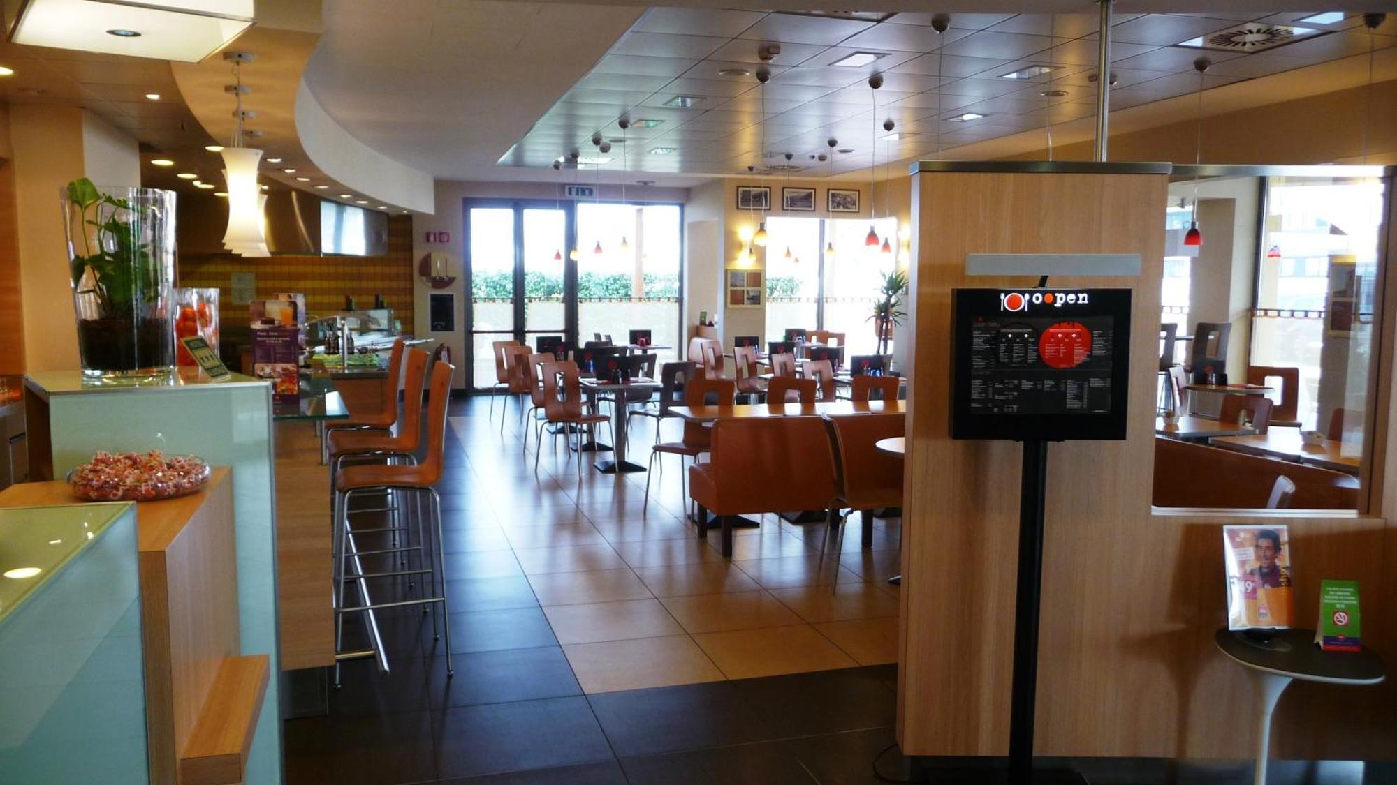 Ibis Como Grandate Exterior foto